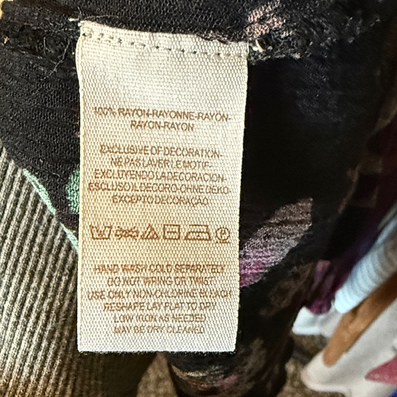 🖤🌿 Free People Black Floral Boho Tunic Top Small Lace Detail Flowy Blouse - Picture 4 of 4